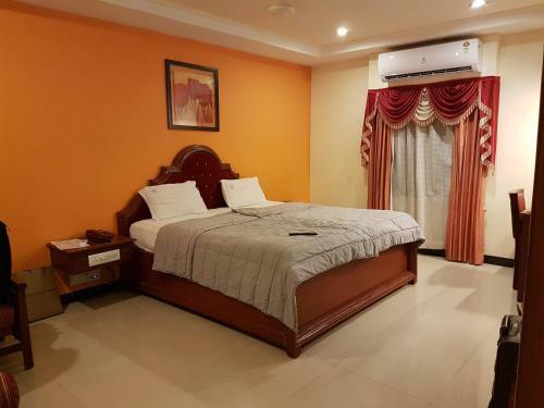 Hotel Subhalakshmi Palace