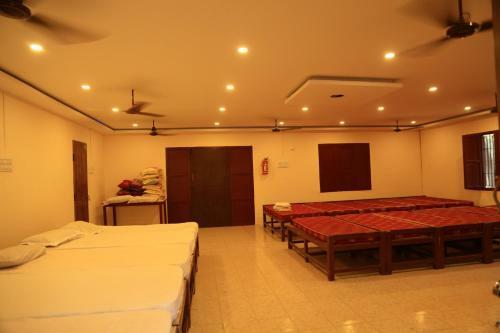 Hotel Kushi Beach Resort Rameswaram