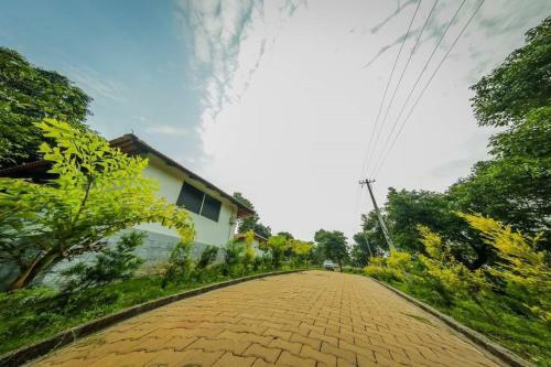 Aadhavana Homestay - Sakleshpur