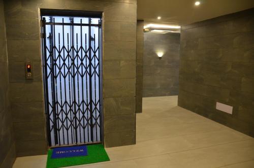 Hotel Apple Residency