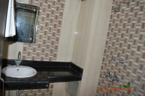 Hotel Pushpa Residency Katra