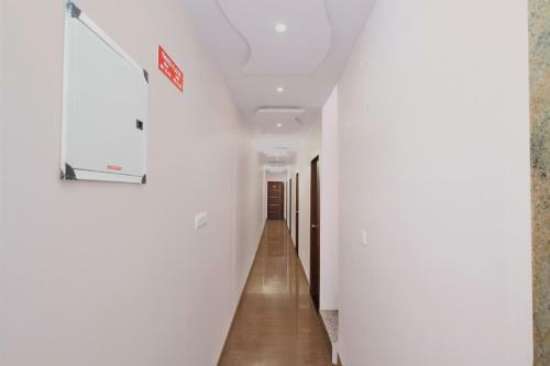 Oyo 12153 Hotel B S International