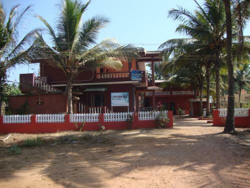 Hostal Leon Hide Out Guest House