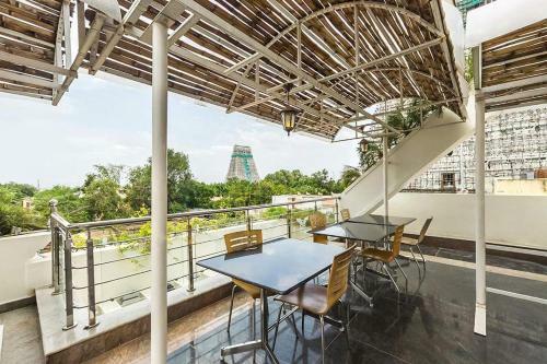 Hotel Sri Sarvesha Js Palace