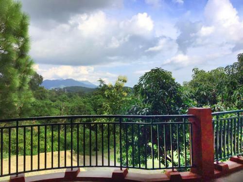 Villa Pinewood Cottage - Your Home Amidst Nature