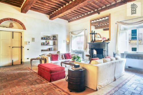Casa Mary. First-class Apartment In The Old Town