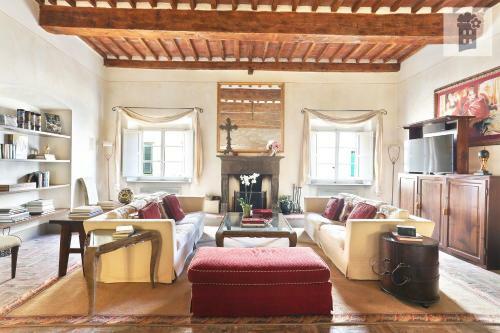 Casa Mary. First-class Apartment In The Old Town