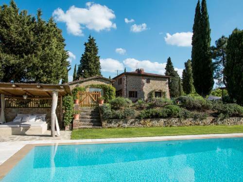 Montebenichi Villa Sleeps 8 Pool Wifi