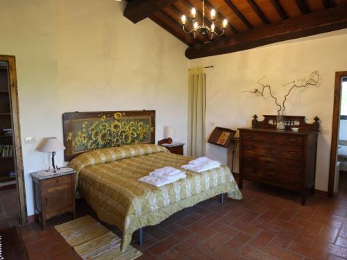 Stabbiano Villa Sleeps 14 Pool Wifi