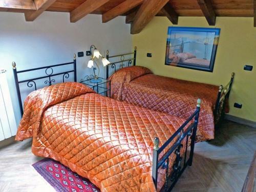 Pontepetri Villa Sleeps 16 Pool Wifi