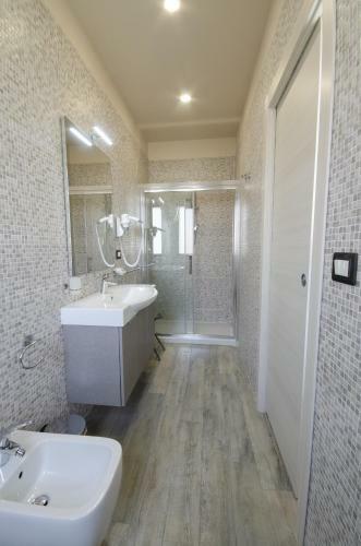 Hostal Gustarosso Rooms