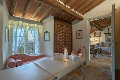 Villa Lucchese