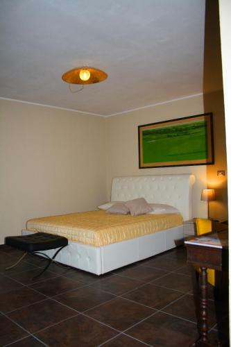 Confinedeisanti B&B
