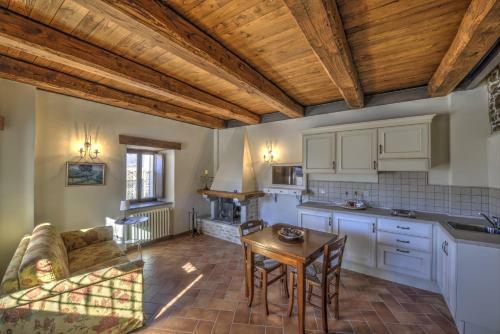 Hotel Borgotufi Albergo Diffuso