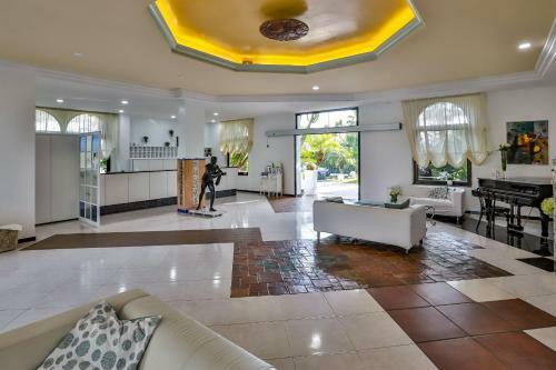 Hotel Delfa