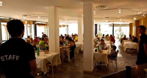 African Beach Hotel-residence