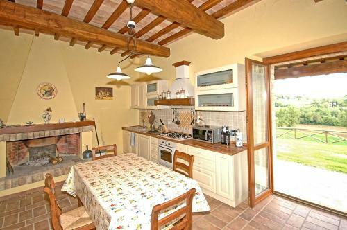Stazione Ponte Rio Villa Sleeps 10 Pool Wifi