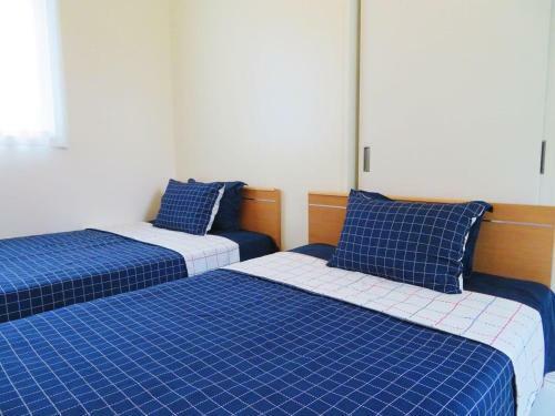 Aparthotel Base Side House
