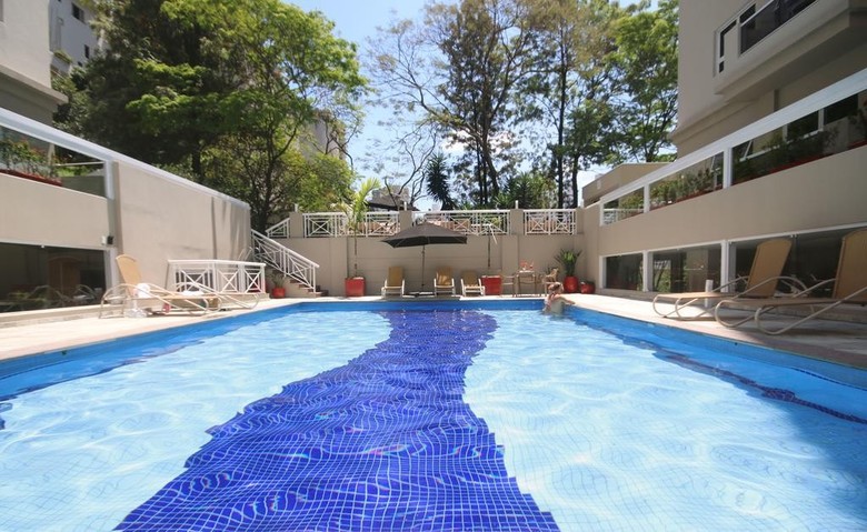 Ez Aclima��o Hotel