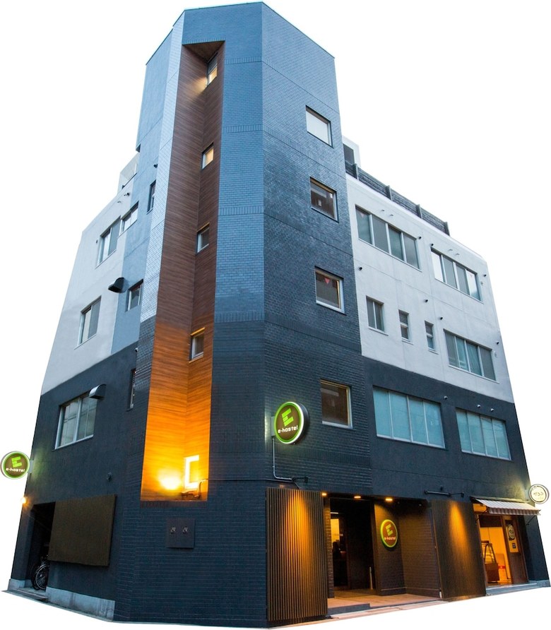 Hostal E-hostel Shinsaibashi