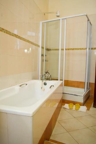 Anthena Hotel