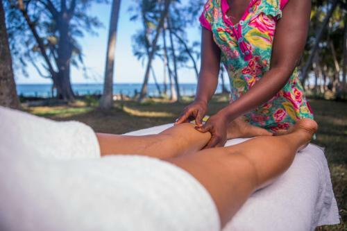 Kivulini Diani Beach Front Villa's & Cottages