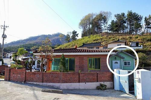 Hostal Gujeolcho Guesthouse