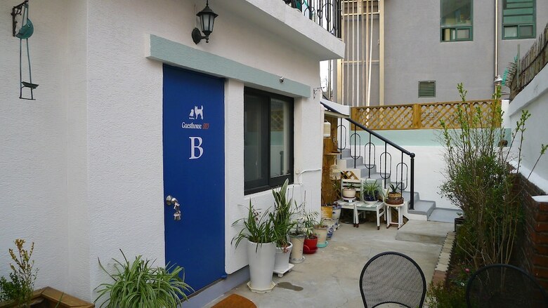 Hostal Oh My Guesthouse