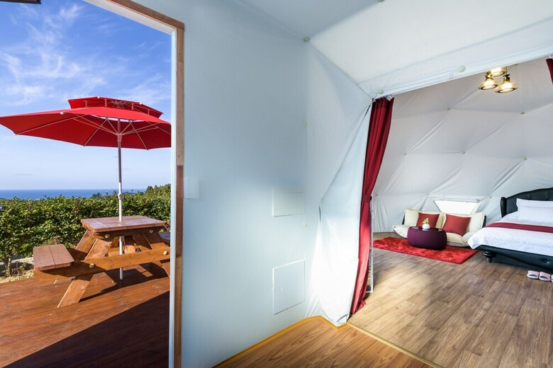 Jeju Starlight Glamping