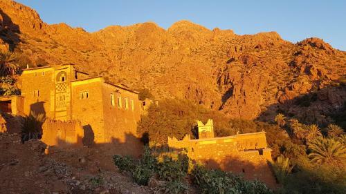 Hostal La Maison Traditionnelle Maison D'h�te