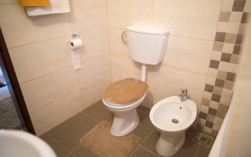 Apartmani Latkovi?