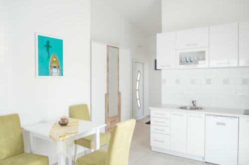 Sunset Apartments