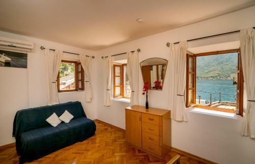 Holiday Home Hollick