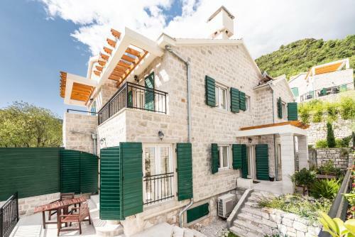 Villa Lavender