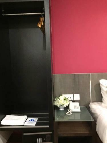 Hotel Meriton Inn