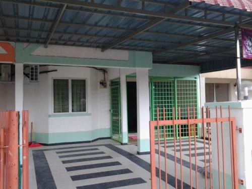 Alisa Homestay