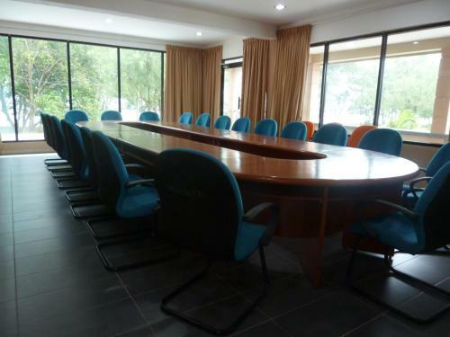 Hostal Cempaka Beach Resort