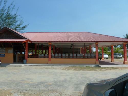 Hostal Cempaka Beach Resort