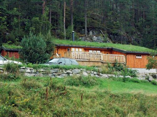 Two-bedroom Holiday Home In Lyngdal 2