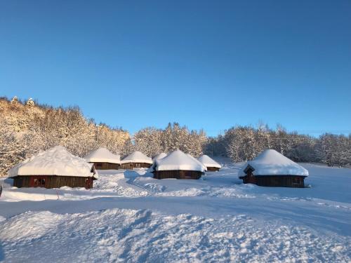 Lodge Vestvatn - Arctic Cabins