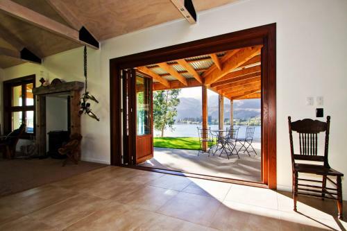 Bed & Breakfast Cromwell Lakeside B N B