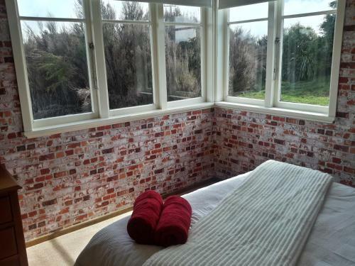 Bed & Breakfast Riversong Retreat