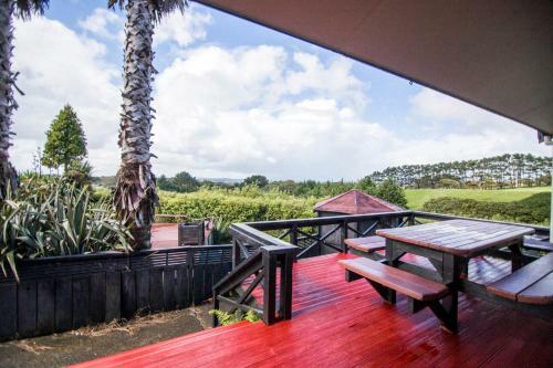 Waiuku Serene Farm & Home
