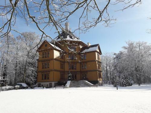 Hostal Pa?ac My?liwski W Antoninie