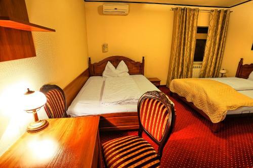 Hotel Zodiak
