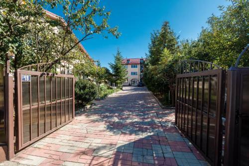 Hostal Pension Motanul Galanton