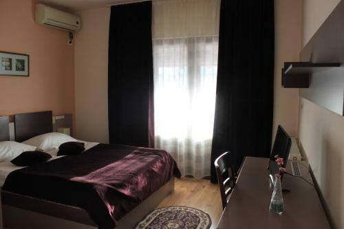 Hostal Pensiunea Casa Georgia