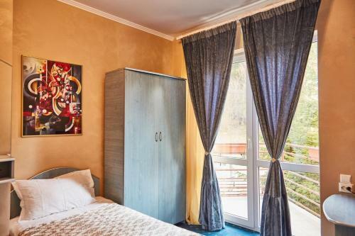 Hostal Vila Amore