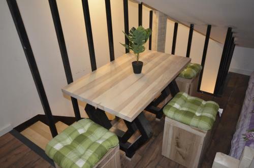 Clean&cozy Apartmani Divcibare