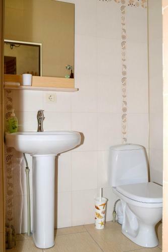 Hostal Guest House Lgov